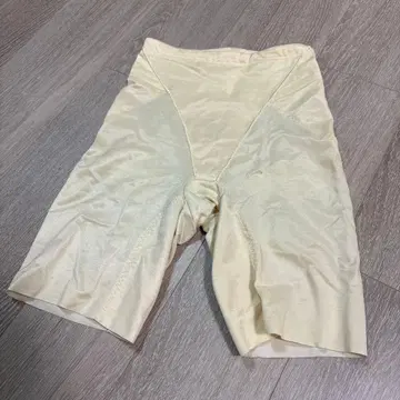 포시스앤컴퍼니 브라이덜 이너 거들 사이즈 70