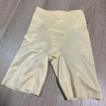 포시스앤컴퍼니 브라이덜 이너 거들 사이즈 70