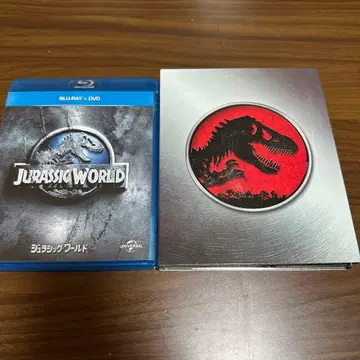 쥬라기 공원 얼티밋 트리로지와 쥬라기 월드