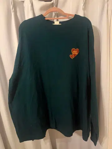 mindseeker 다크 그린 하트 자수 트레이닝복