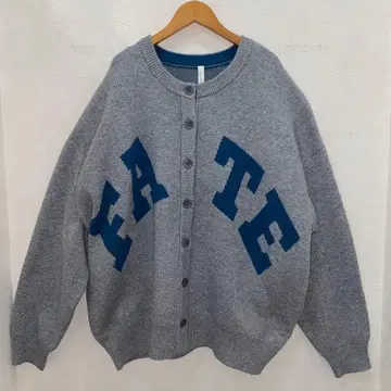 루필리안 FATE 로고 니트 크루 가디건 그레이 새상품