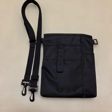 무인양품 펜꽂이 부착 발수 숄더백