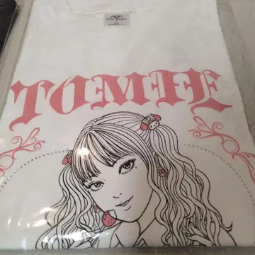 스톤 T셔츠 M 갸루 토미에 (토미에 마이멜로디) 이토 준지 산리오