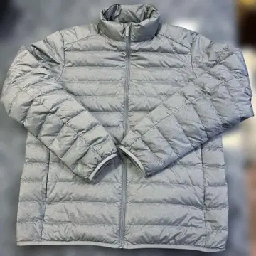 유니클로 울트라 라이트 다운 자켓 L사이 그레이