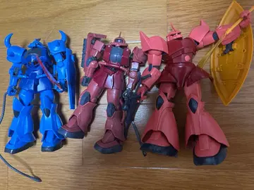 조립 완료 건담 프라모델 샤아 자쿠 구프 겔구그 HG 3세트