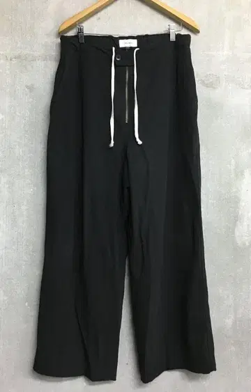 웰더 샤리감 울 이지 팬츠 WM24SPT01 사이즈 4