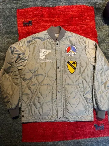 토이즈 맥코이 퀼팅 자켓