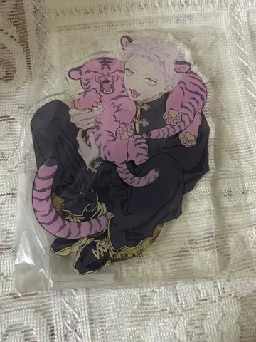 FANGS DMM 스크래치 아크릴 스탠드