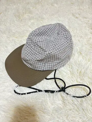 WHAT'S UP 체크 무늬 캡 브라운