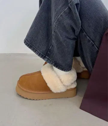 [ 통굽 따뜻한 ] 무스탕 2way 샌들