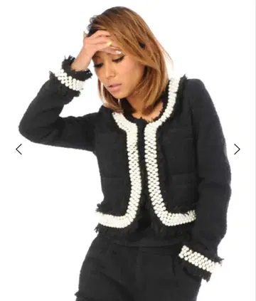 DURAS 듀라스 펄 장식 트위드 자켓 블랙