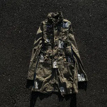 카모 패턴 밀리터리 자켓 기믹 그런지 펑크