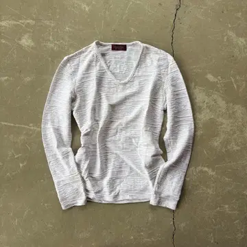 00s Tornado Mart 변형 융모 화이트 롱t 시크 스타일 y2k