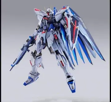 메탈빌드 프리덤 CONCEPT 2 SNOW SPARKLE ver.