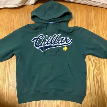Chillax 후드 부착 후드티 다크 그린