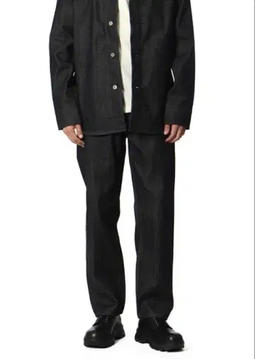 [ 미사용 ] JIL SANDER(질 샌더) 옷장 스탠다드 데님