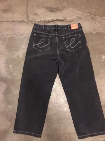 HODDLE 블랙 와이드 핏 데님