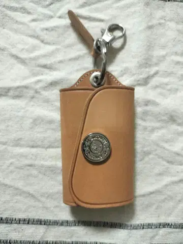 IL Bisonte 키케이스 누메색