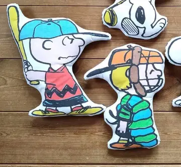 찰리 브라운과 슐뢰더의 필로우 인형 2체 세트