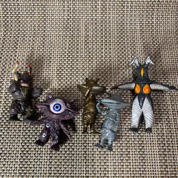 울트라맨 괴수 피규어 5체 세트