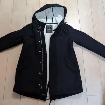 XGIRL 블랙 모즈 코트 플리스 라이닝