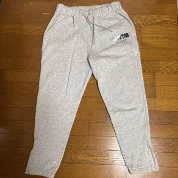 그레이 스웨트 팬츠 & 후드티 셋업