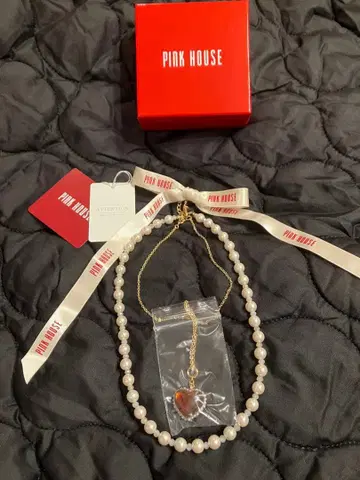 미사용 새상품 핑크하우스 하트 참 포함 펄 목걸이