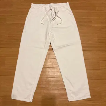 UNIQLO JEANS 화이트 와이드 팬츠