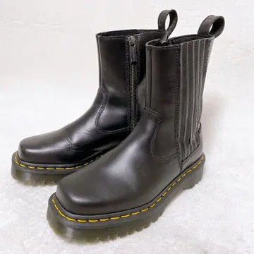 레어 닥터마틴 AmaayahLo 숏부츠 사이드 지퍼 UK4