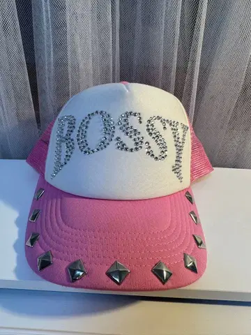 BOSSY 메쉬 캡 커스텀 했습니다