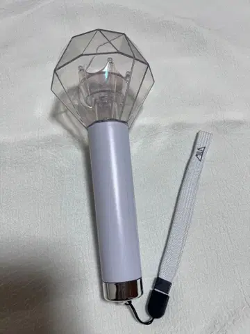 MILK 공식 응원봉 밀크 크리스탈 2