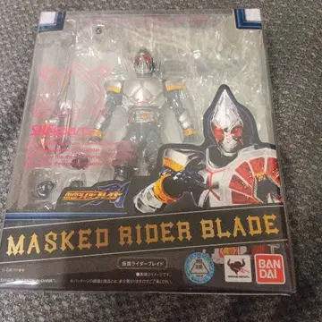 SH Figuarts MASKED RIDER BLADE