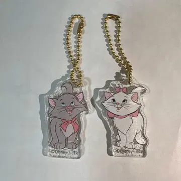 베를리오즈 마리 아크릴 키링 오마이카페