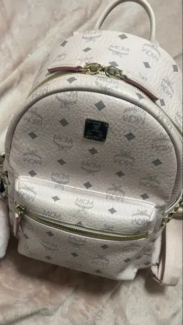 MCM 파우더 핑크 백팩