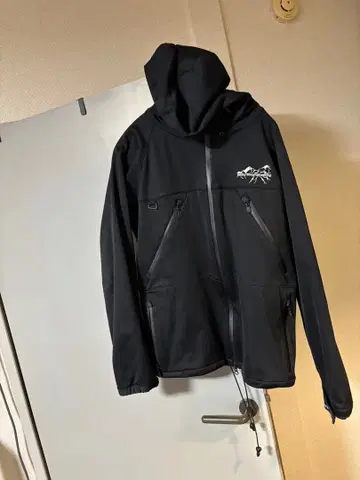 Mountaineering 지퍼 후드티