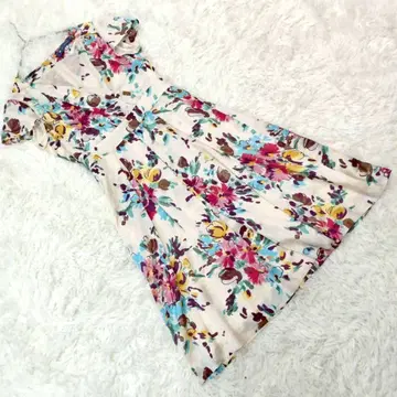 [엠즈 그레이시] (36) 꽃무늬 플레어 원피스 반팔 허리 마크