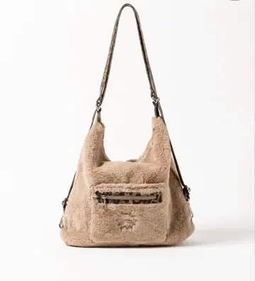 GOSSIPCLUB 베이지 퍼 숄더백