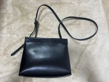 블랙 숄더백 2컴파트먼트