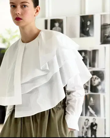 Drawer T-mat 프릴 블라우스 그레이 사이즈 1