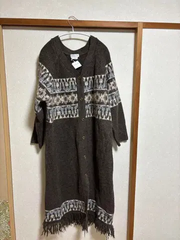 택 포함 새상품 브라운 기하학 패턴 가디건