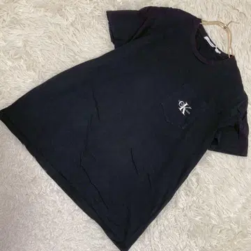 Calvin Klein 원포인트 티셔츠 블랙 M 캐주얼