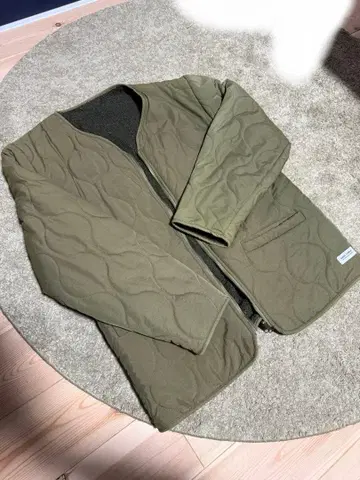 BANKS JOURNAL 퀼팅 리버서블