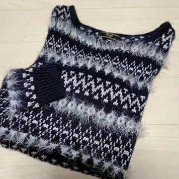 [ 새상품급 ] Swingle 퍼프 스웨터