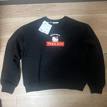 atmos 헬로키티 블랙 맨투맨