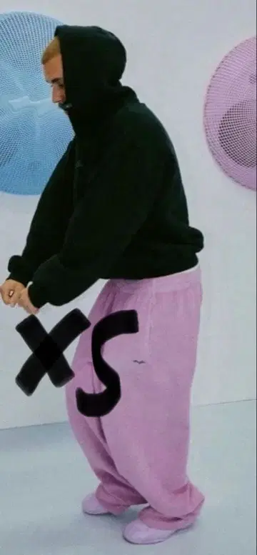 저스틴 비버 착용 모델 skylrk 팬츠