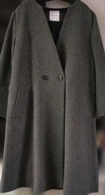 RAW FUDGE 그레이 더블 롱 코트