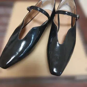 Spick & Span 페이턴트 멜리 제인 38 블랙