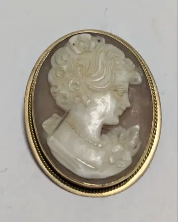 카메오 브로치 K14