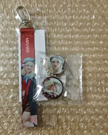 Girls2 츠루야 미사키 B상 왕관 캔뱃지 C상 리본 키홀더 세트