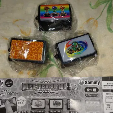 MUSIC PUSH BUTTON 2 캡슐 토이 3종